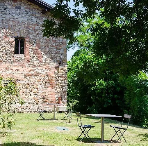 Çiftlik konaklama Il Castellazzo